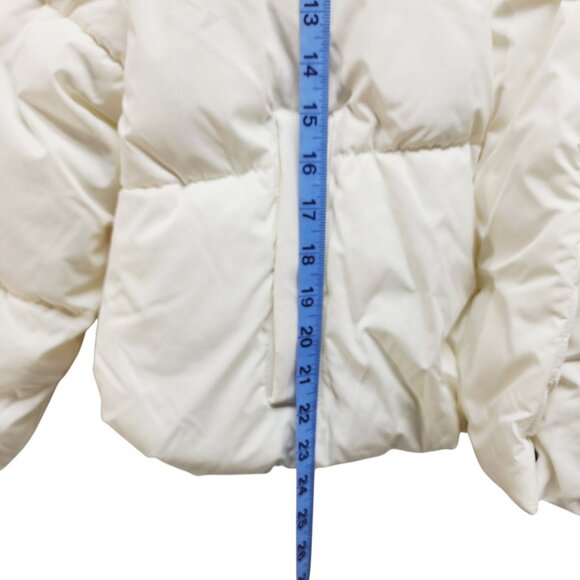 Womens Size 2X White Puffer Jacket With Pockets - Picture 3 of 5